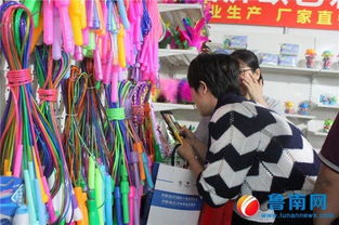 臨沂 三好 引來客商稱贊,文體用品展區叫好聲不斷